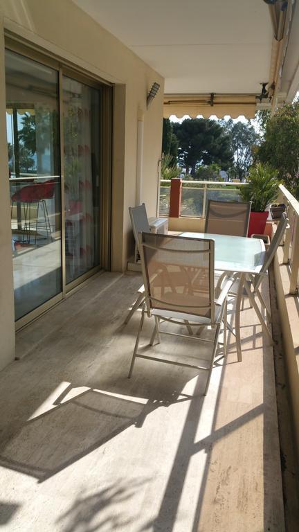 Roc Et Galets Saint-Laurent-du-Var Exterior foto
